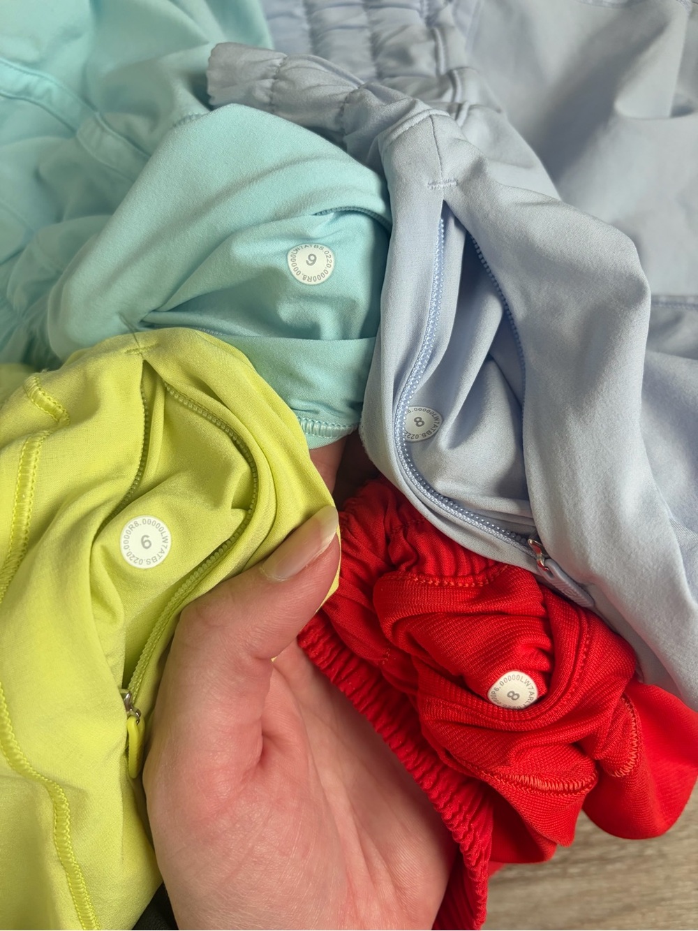 Lululemon Women’s Mixed Style Bundle of Shorts size 6&8 - Picture 5 of 5